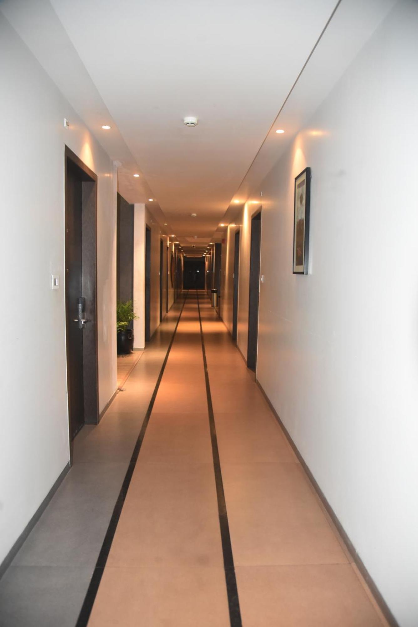 Jorhāt Hotel The Manor - A Boutique Hotel מראה חיצוני תמונה